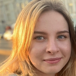 Фотография репетитора Зубер Полина Витальевна