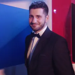 Фотография репетитора Pertenava David 