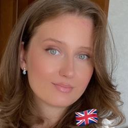 Фотография репетитора Костаненко Алеся Николаевна