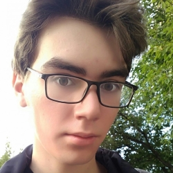 Фотография репетитора Шагов Артём Сергеевич