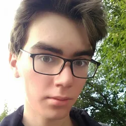 Фотография репетитора Шагов Артём Сергеевич