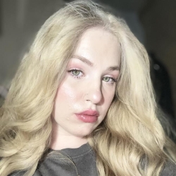 Фотография репетитора Фролова Дарья Денисовна