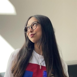 Фотография репетитора Обидова Манижа Бахтияровна