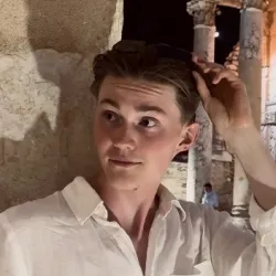 Фотография репетитора Хайрулин Адиль Рустамович