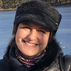 Фотография репетитора Колосова Оксана Викторовна