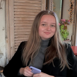 Фотография репетитора Курина Полина Дмитриевна