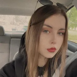 Фотография репетитора Комышева Диана Александровна