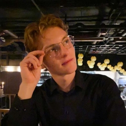 Фотография репетитора Бессонов Кирилл Алексеевич