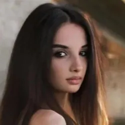 Фотография репетитора Киселева Алена Михайловна