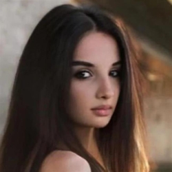 Фотография репетитора Киселева Алена Михайловна