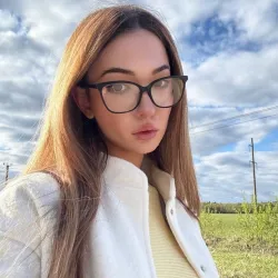 Фотография репетитора Громова Ксения Михайловна