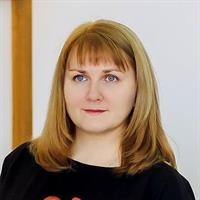 Фотография репетитора Захматова Элина Эдуардовна