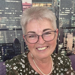 Фотография репетитора Гусакова Елена Петровна