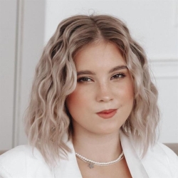 Фотография репетитора Реутова Мария Юрьевна