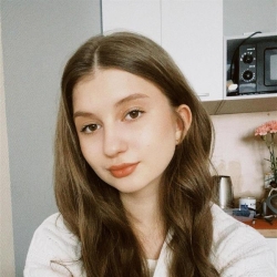 Фотография репетитора Ножина Полина Сергеевна