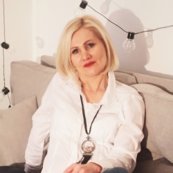 Фотография репетитора Батухтина Ирина Викторовна