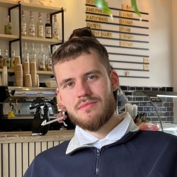 Фотография репетитора Митрохин Илья Александрович