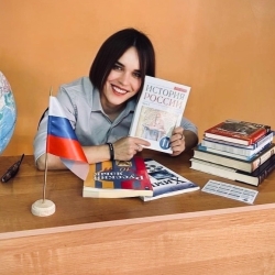 Фотография репетитора Свалова Яна Викторовна