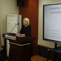 Фотография репетитора Тихомирова Анна Николаевна