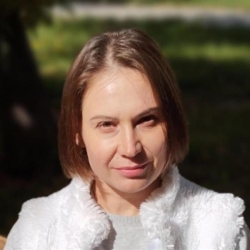 Фотография репетитора Бакумова Елена Олеговна