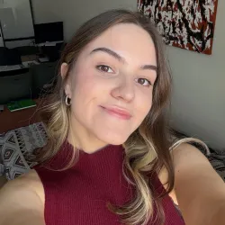 Фотография репетитора Хуснутдинова Аделя Руслановна