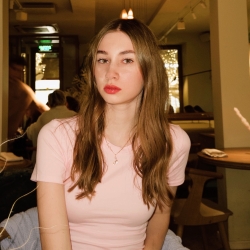 Фотография репетитора Колесник София Сергеевна