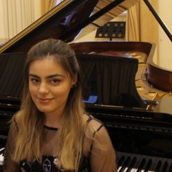 Фотография репетитора Ибрагимова Азиза Мурадовна