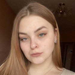 Фотография репетитора Краснова Виктория Олеговна