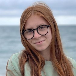 Фотография репетитора Иванникова Арина Александровна