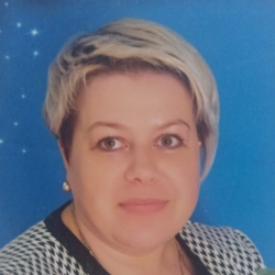 Фотография репетитора Петрова Елена Владимировна