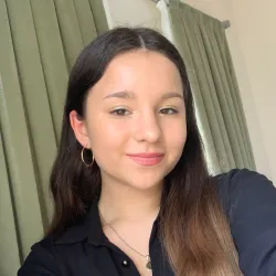 Фотография репетитора Алимова Алина Вялитовна