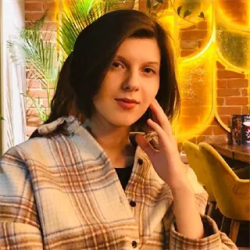 Фотография репетитора Сотникова София Андреевна