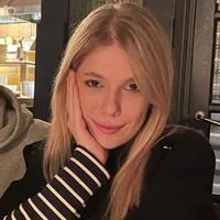 Фотография репетитора Крисанова Алена Владимировна