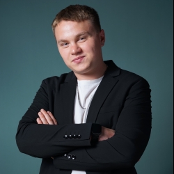 Фотография репетитора Золотарёв Илья Андреевич