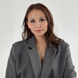 Фотография репетитора Биктурова Асель Ержановна