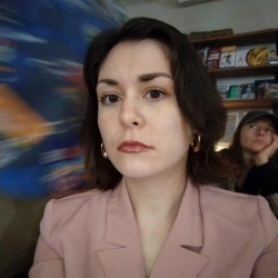 Фотография репетитора Иванова Анна Максимовна