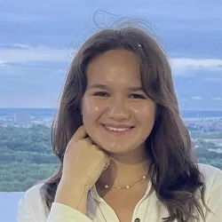 Фотография репетитора Мухаметханова Эльза Ирековна