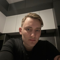 Фотография репетитора Дорошенков Кирилл Сергеевич