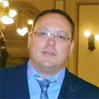 Фотография репетитора Басов Дмитрий Николаевич