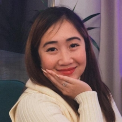 Фотография репетитора Мазли Нурмазия Бинти Мохаммед 