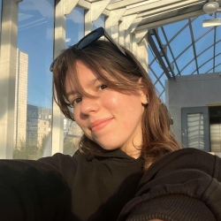 Фотография репетитора Власова София Юрьевна