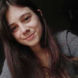 Фотография репетитора Петрова Алена Александровна