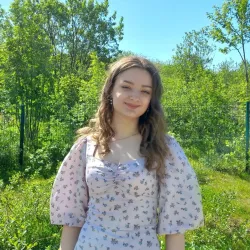 Фотография репетитора Авраменко Дарья Романовна