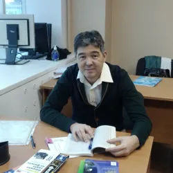 Фотография репетитора Хазиев Зия Анварович