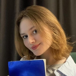 Фотография репетитора Чунихина Полина Александровна