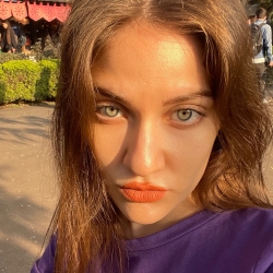 Фотография репетитора Галимова Камилла Мурадовна