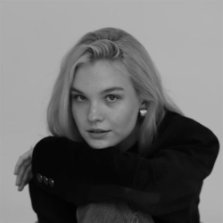 Фотография репетитора Осколкова Полина Валерьевна