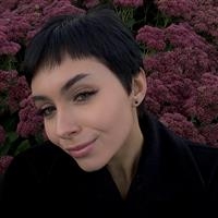 Фотография репетитора Калюжная Анастасия Сергеевна