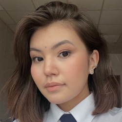 Фотография репетитора Кужакова Анастасия Ильинична