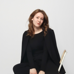 Фотография репетитора Цветкова Анна Владимировна